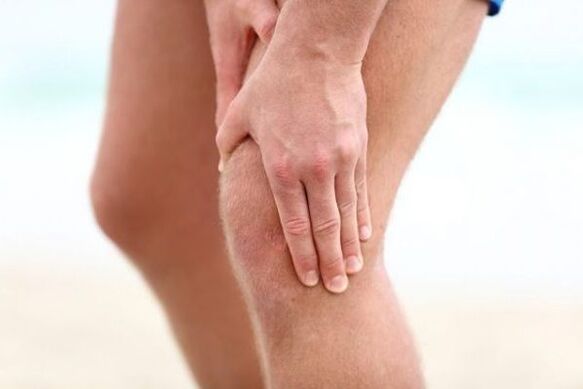 Pain in the knee joints