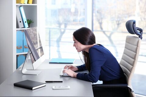 To avoid back pain during sedentary office work, it is necessary to take a break